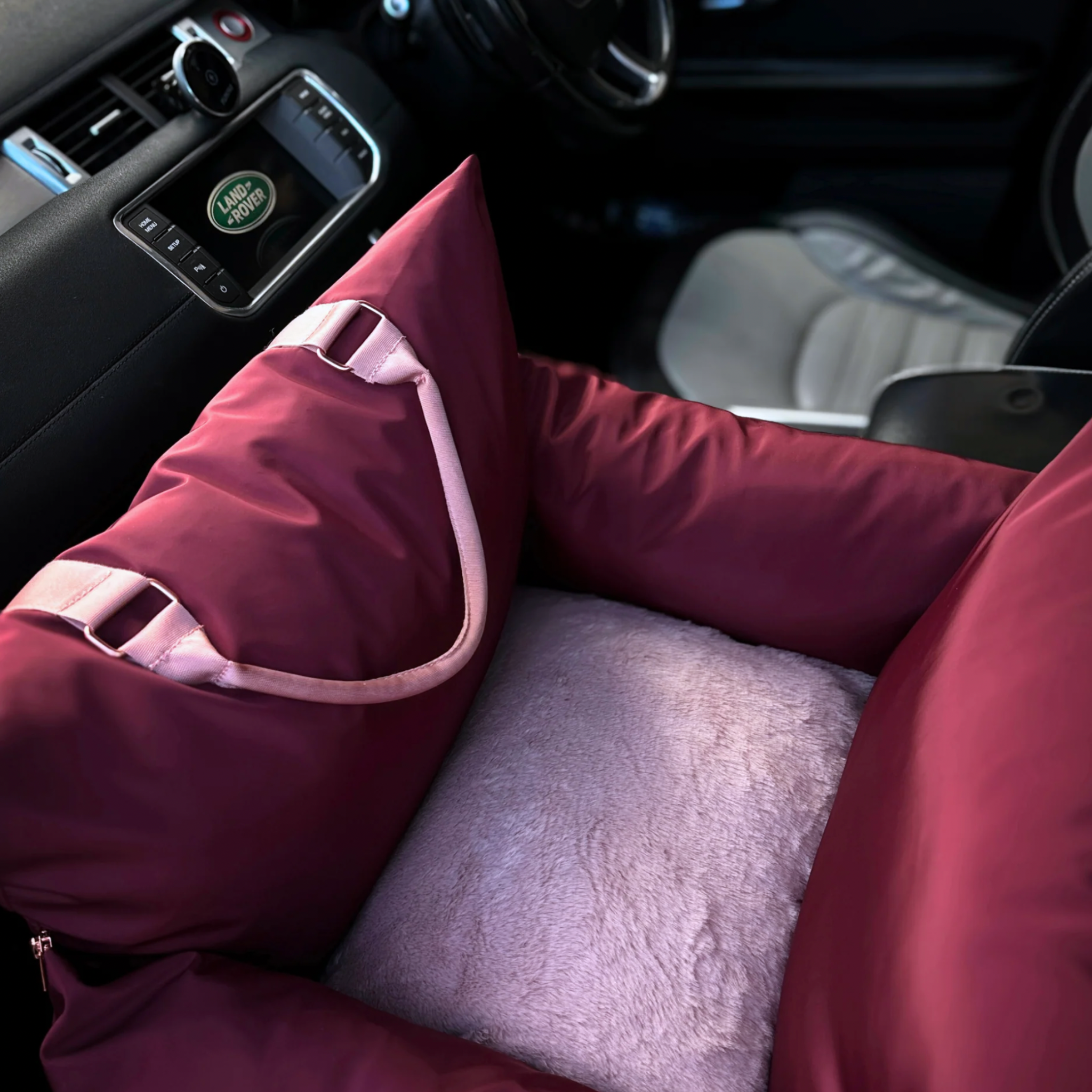 Travel Dog Pod - Rosewood