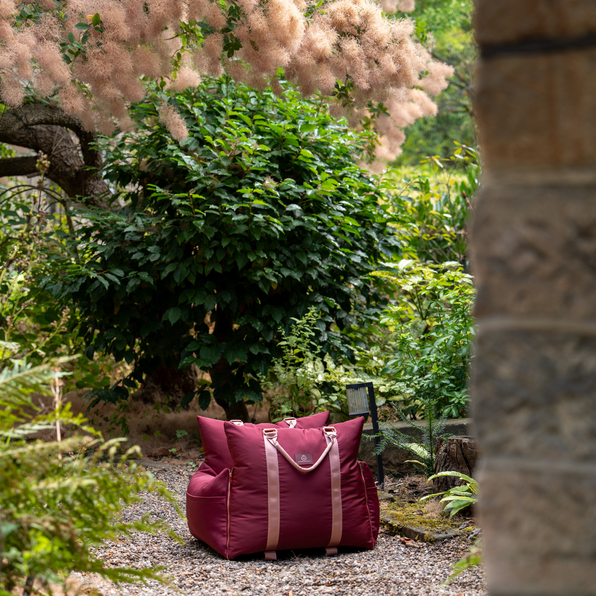 Rosewood Travel Dog Pod, Classic